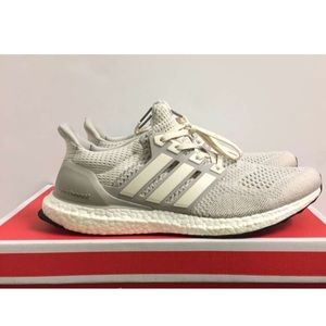 Cream ultra boost 1.0 size 11